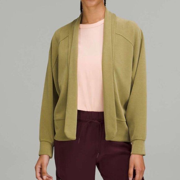 Lululemon Softstreme Dropped Sleeve Wrap - Picture 1 of 11